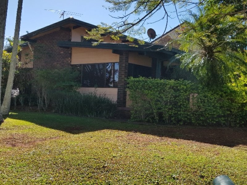 8 Albatross Street, Victoria Point QLD 4165