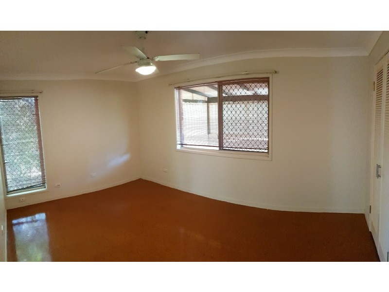 8 Albatross Street, Victoria Point QLD 4165