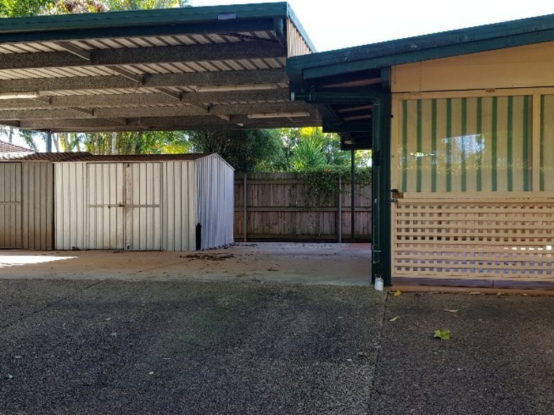 8 Albatross Street, Victoria Point QLD 4165