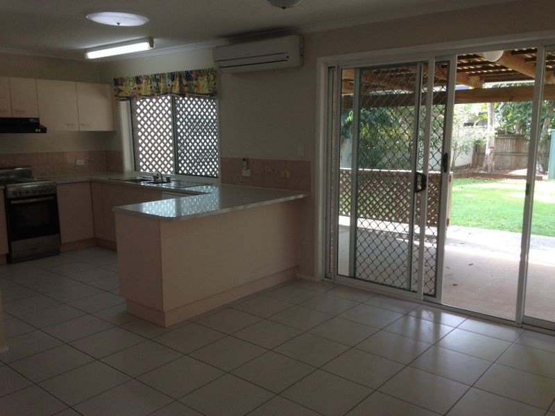 42 BROADWATER TERRACE, Redland Bay QLD 4165