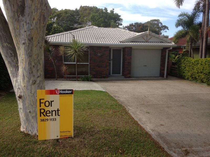 42 BROADWATER TERRACE, Redland Bay QLD 4165