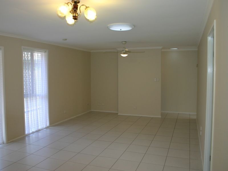 42 BROADWATER TERRACE, Redland Bay QLD 4165