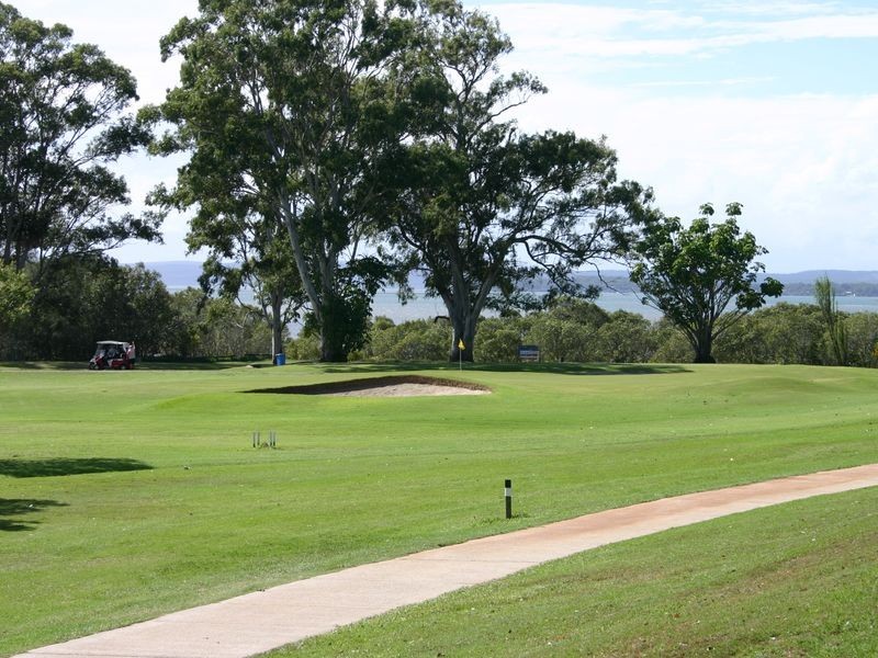 42 BROADWATER TERRACE, Redland Bay QLD 4165