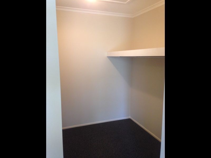 42 BROADWATER TERRACE, Redland Bay QLD 4165