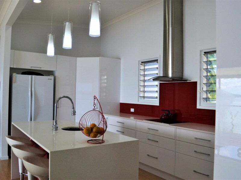 55 Bay Drive, Russell Island QLD 4184