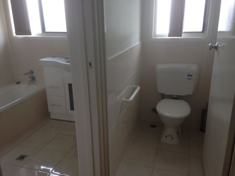 106 GILES ROAD, Redland Bay QLD 4165