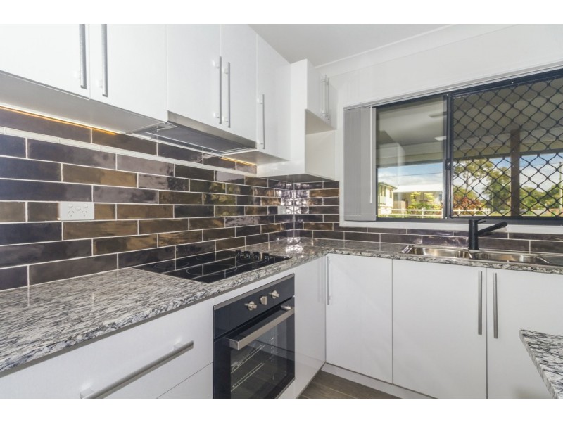 10 Guthrie Street, Russell Island QLD 4184