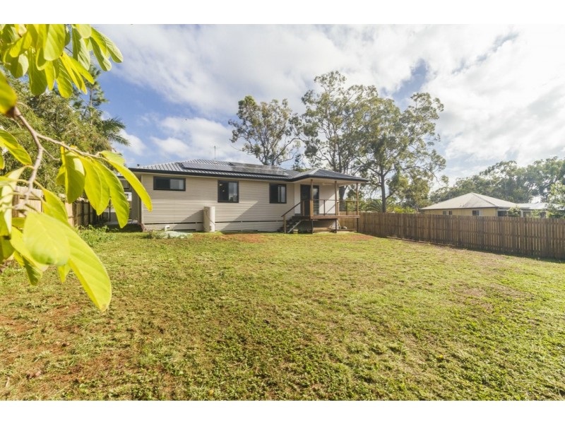 10 Guthrie Street, Russell Island QLD 4184