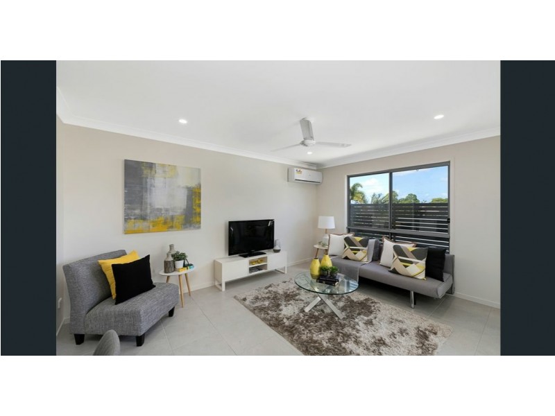 Unit 4/12 Boat Street, Victoria Point QLD 4165