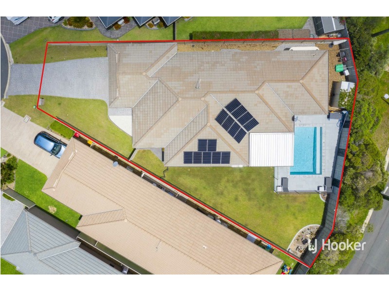 64 Lancaster Circuit, Redland Bay QLD 4165