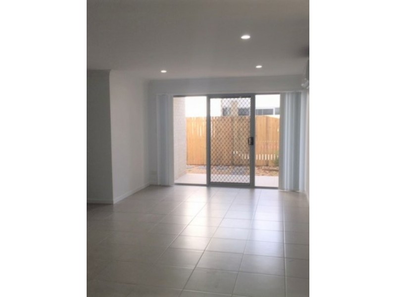 3/113 Broadwater Terrace, Redland Bay QLD 4165