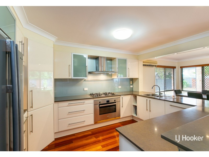 14 Wilohurst Drive, Redland Bay QLD 4165