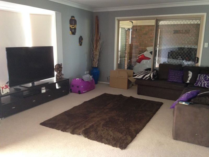 11 TERRIER COURT, Redland Bay QLD 4165