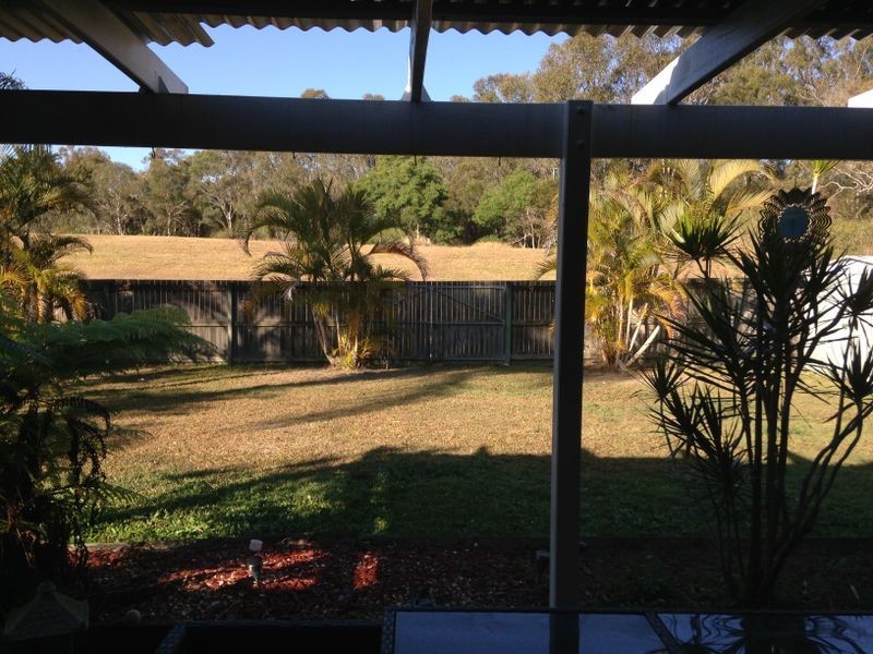 11 TERRIER COURT, Redland Bay QLD 4165