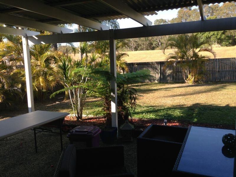 11 TERRIER COURT, Redland Bay QLD 4165