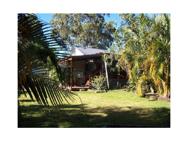 6 Oakland Avenue, Redland Bay QLD 4165