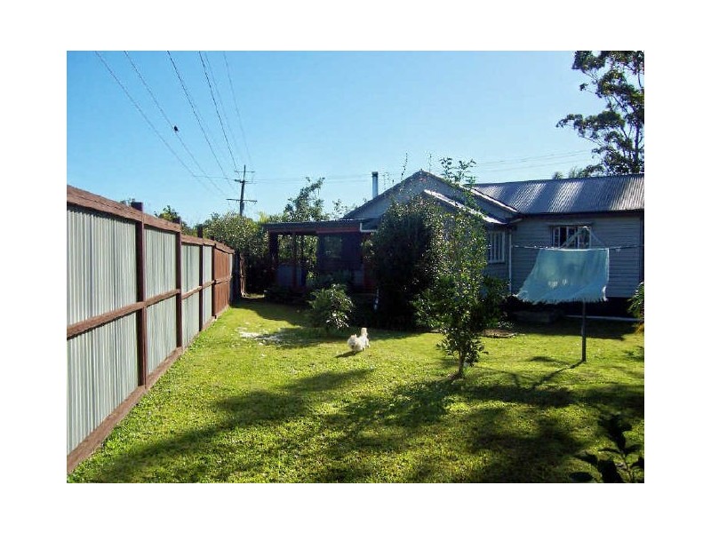 6 Oakland Avenue, Redland Bay QLD 4165