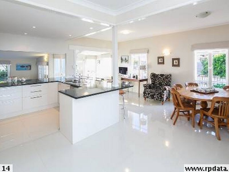 32-34 GRAY STREET, Redland Bay QLD 4165