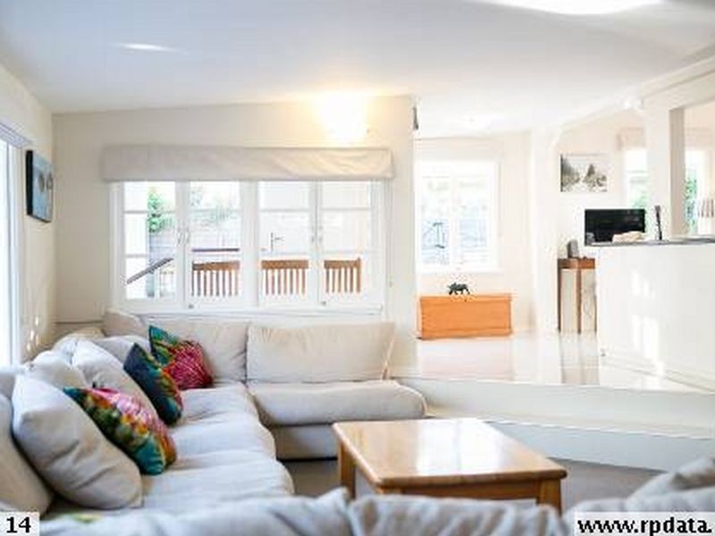 32-34 GRAY STREET, Redland Bay QLD 4165