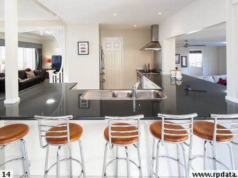 32-34 GRAY STREET, Redland Bay QLD 4165