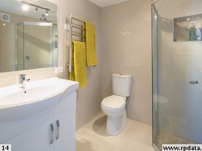 32-34 GRAY STREET, Redland Bay QLD 4165