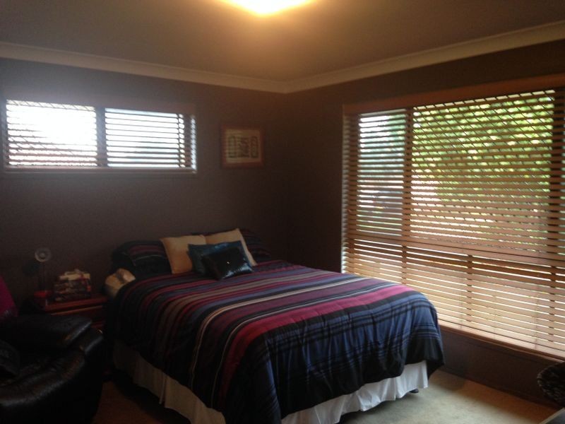 5 LANYARD PLACE, Redland Bay QLD 4165