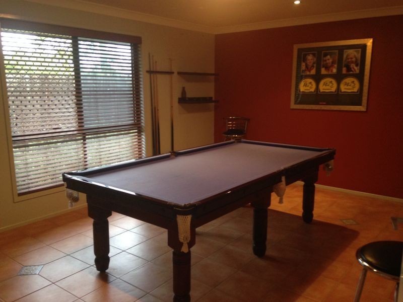 5 LANYARD PLACE, Redland Bay QLD 4165