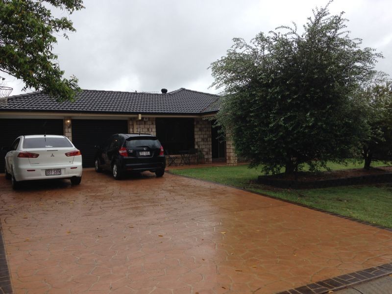 5 LANYARD PLACE, Redland Bay QLD 4165