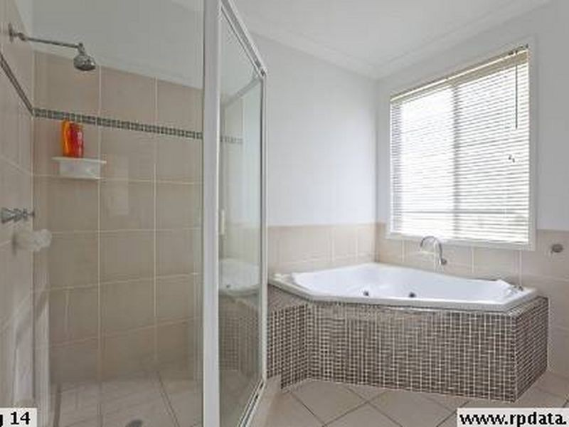 13 BRAEMAR COURT, Redland Bay QLD 4165