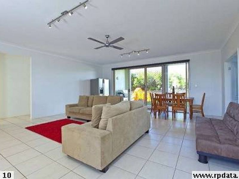 13 BRAEMAR COURT, Redland Bay QLD 4165