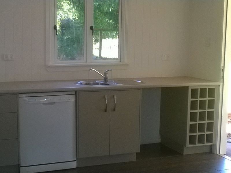 303 ESPLANANDE, Redland Bay QLD 4165