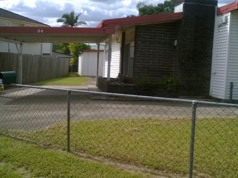 34 CLINTON STREET, Coopers Plains QLD 4108