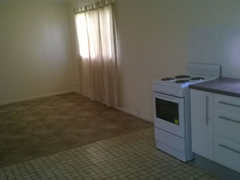 34 CLINTON STREET, Coopers Plains QLD 4108