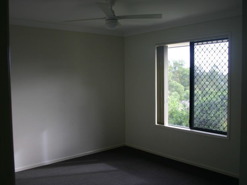 28 STANAWAY PLACE, Bellbowrie QLD 4070