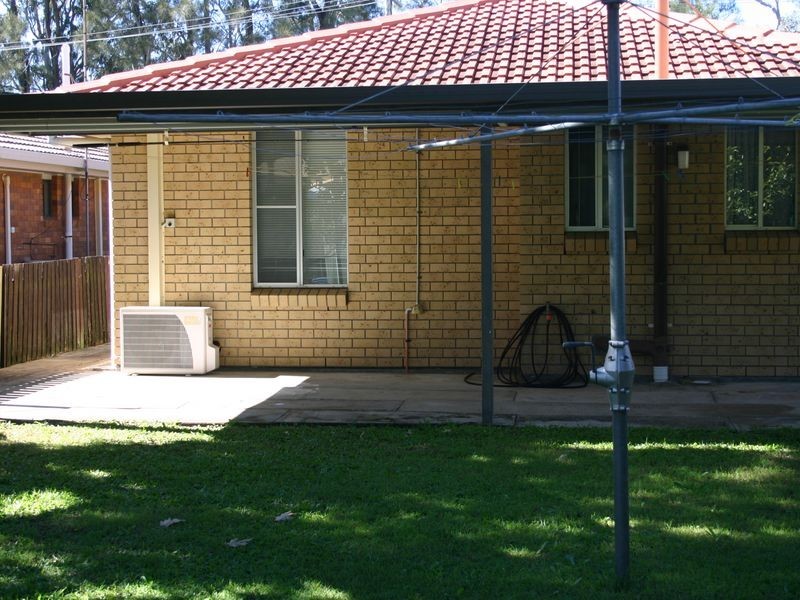 105 TORQUAY ROAD, Redland Bay QLD 4165