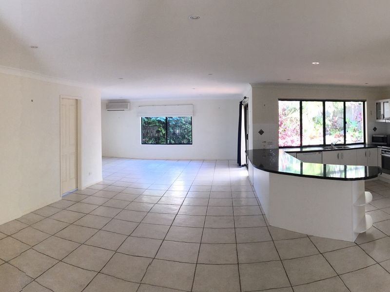 24 THE RAMPART, Redland Bay QLD 4165