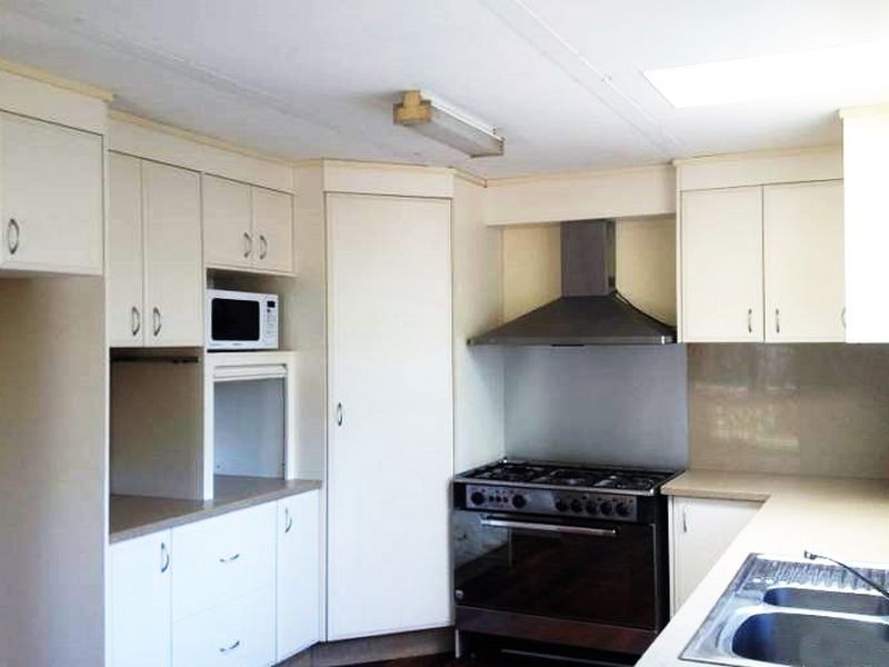 51 WAVERLEY ROAD, Camp Hill QLD 4152