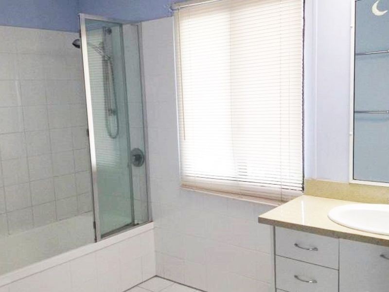 51 WAVERLEY ROAD, Camp Hill QLD 4152