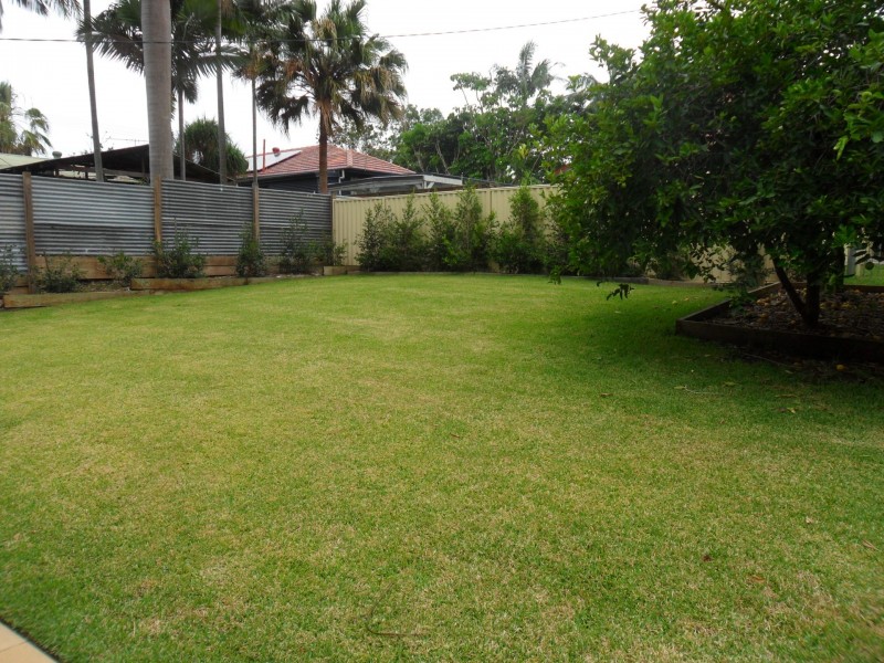 122 MILL STREET, Redland Bay QLD 4165