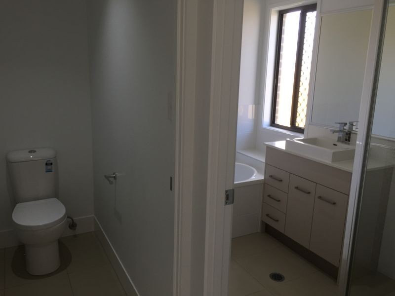 65 BANKSWOOD DRIVE, Redland Bay QLD 4165