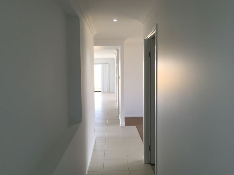 65 BANKSWOOD DRIVE, Redland Bay QLD 4165