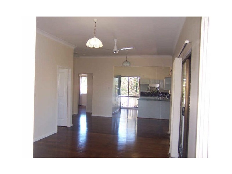 3 Gladstone Street, Redland Bay QLD 4165