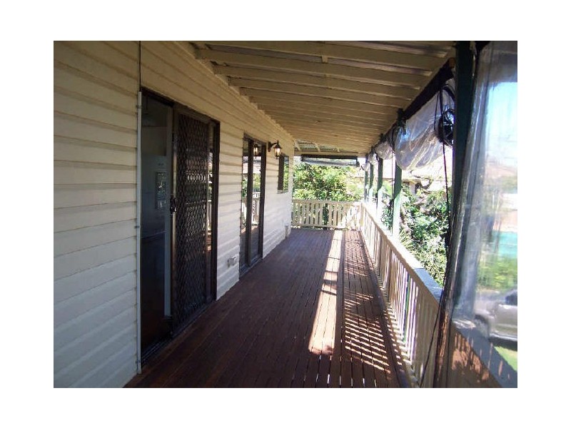 3 Gladstone Street, Redland Bay QLD 4165