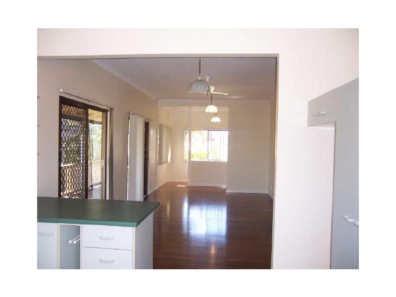 3 Gladstone Street, Redland Bay QLD 4165