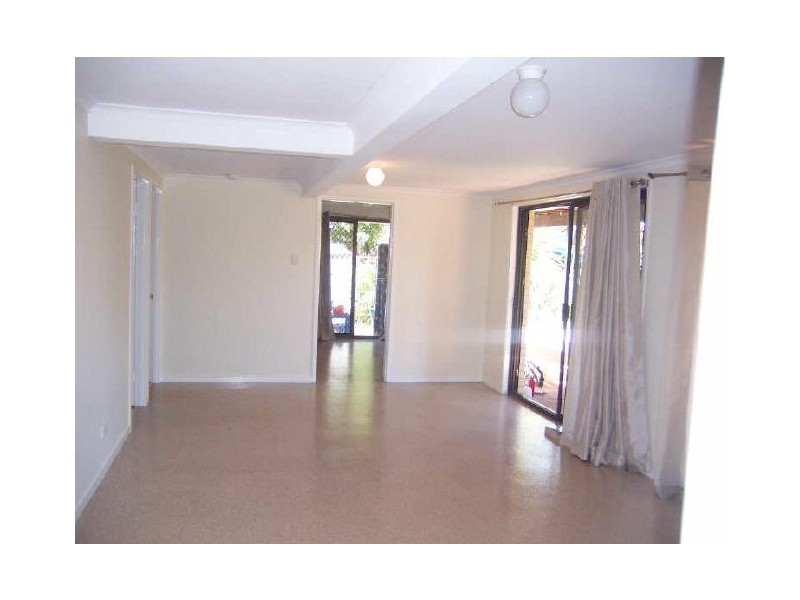 3 Gladstone Street, Redland Bay QLD 4165