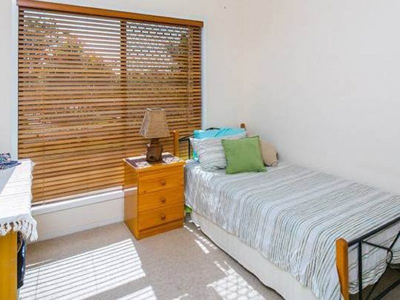 62 HABITAT DRIVE, Redland Bay QLD 4165