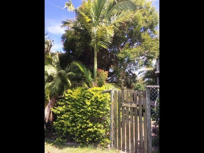 26 JANIA STREET, Redland Bay QLD 4165