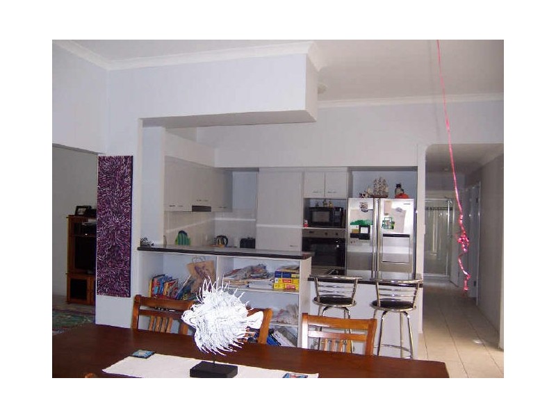 30 Spinnaker Circuit, Redland Bay QLD 4165