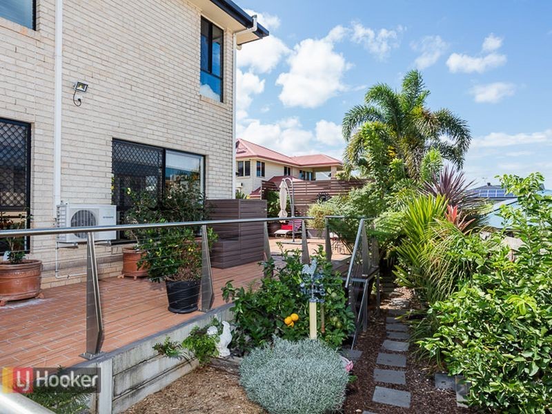 72 Penzance Drive, Redland Bay QLD 4165