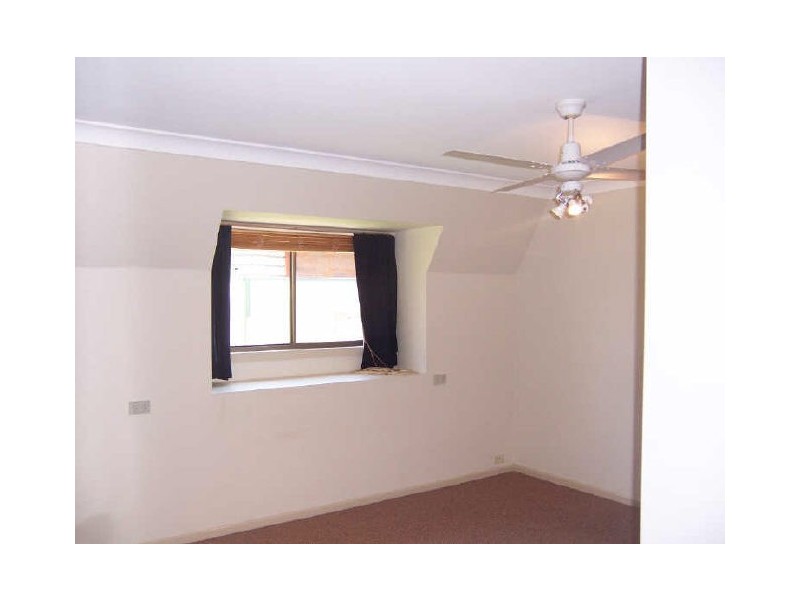 7 Scott Street, Redland Bay QLD 4165